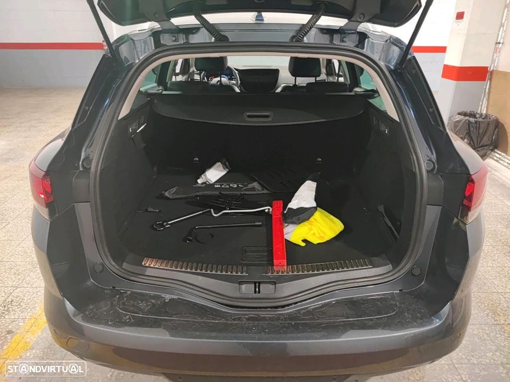 Renault Mégane Sport Tourer 1.5 Blue dCi Intens - 9