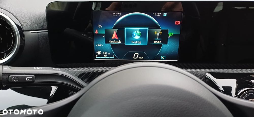 Mercedes-Benz CLA 180 d - 22