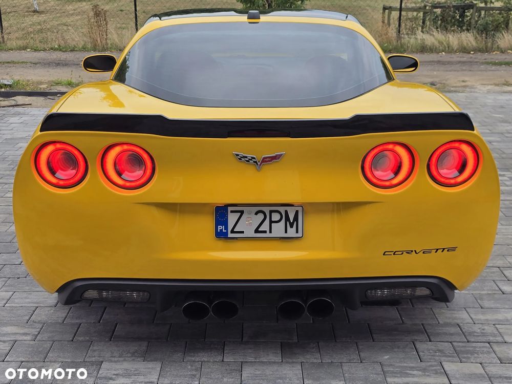 Chevrolet Corvette 6.0 V8 - 12