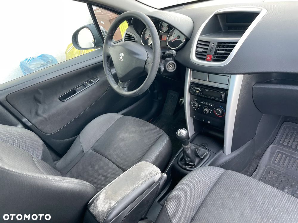 Peugeot 207 1.6 HDi Active - 4