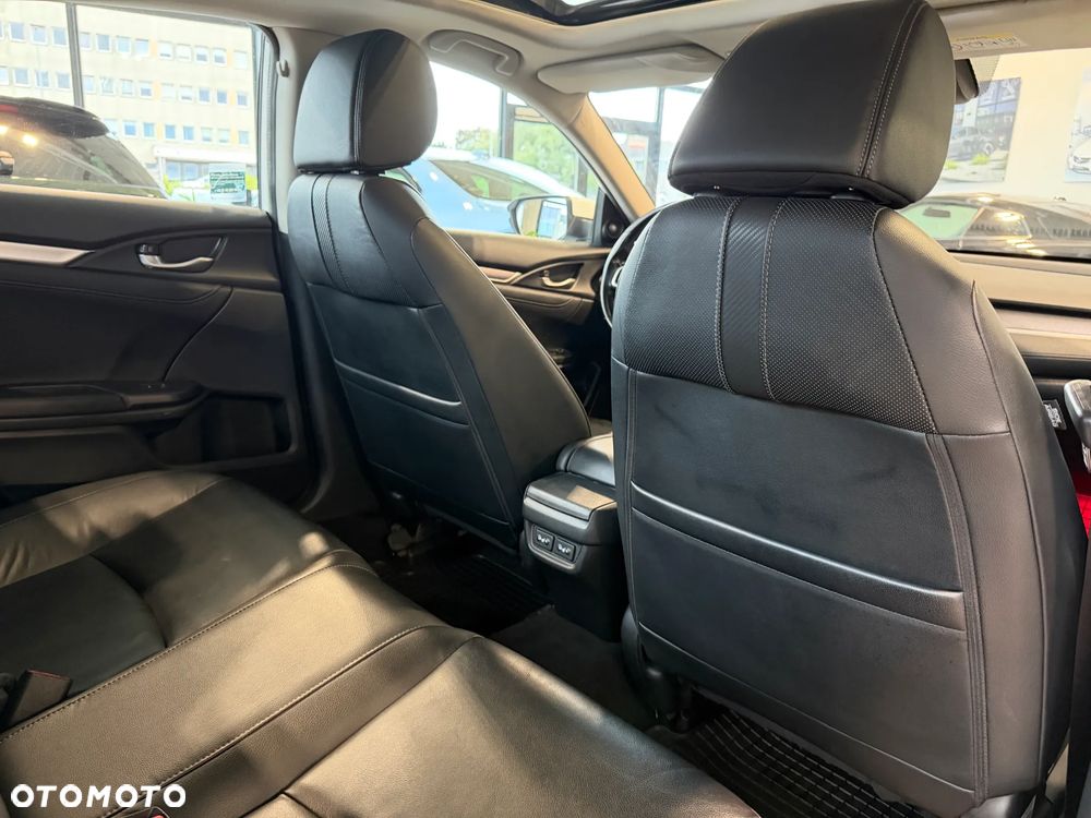 Honda Civic 1.5 T Executive CVT - 17