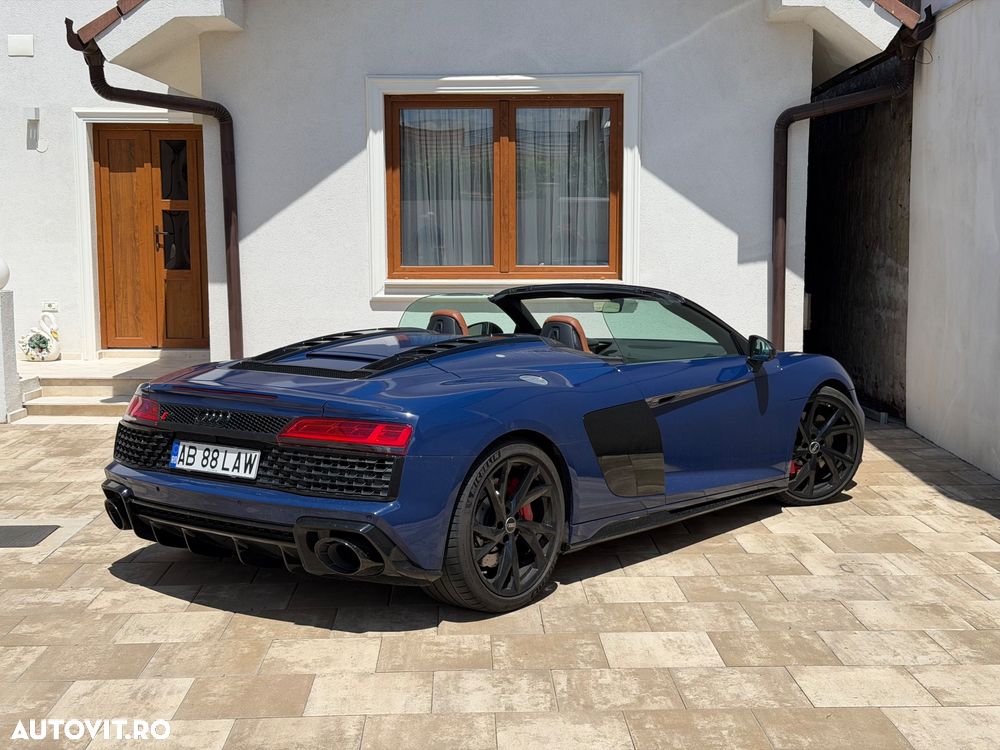 Audi R8 - 2