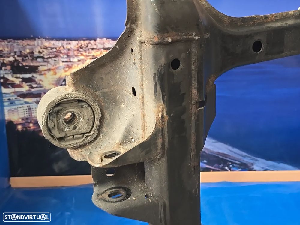 Chariot dianteiro original Audi Q7 3.0 TDI 4L 2006– 7L0400025 - 11