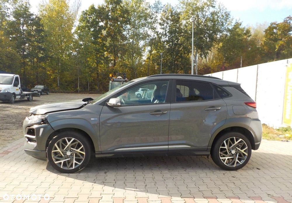 Hyundai Kona - 11