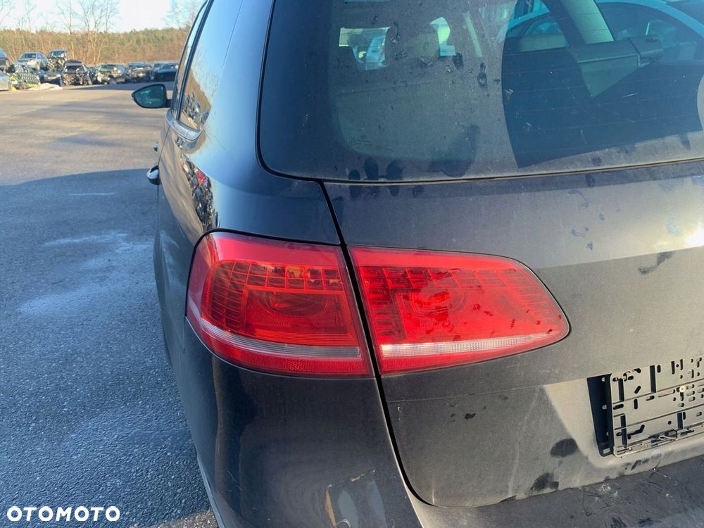 VW PASSAT B7 Lampa tył lewa w błotnik LED EU - 1