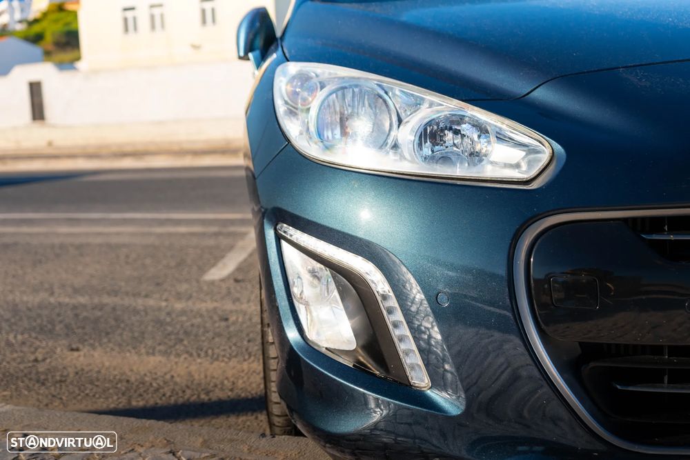 Peugeot 308 1.6 e-HDi Sportium CVM6 - 10