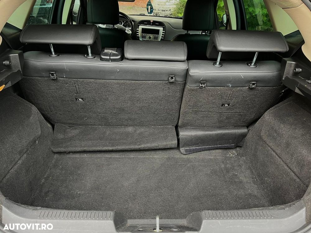 Lancia Delta 1.9 MultiJet Oro - 6