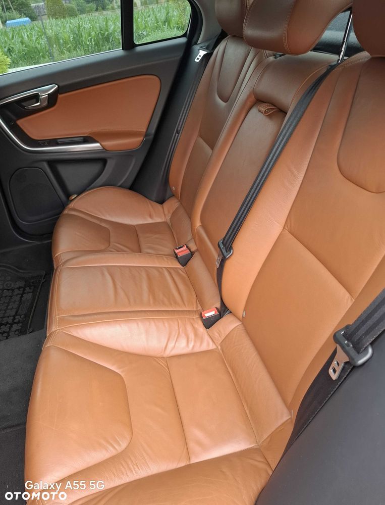 Volvo S60 - 4