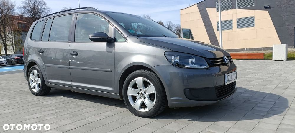 Volkswagen Touran 1.6 TDI DPF BlueMotion Technology Highline - 20
