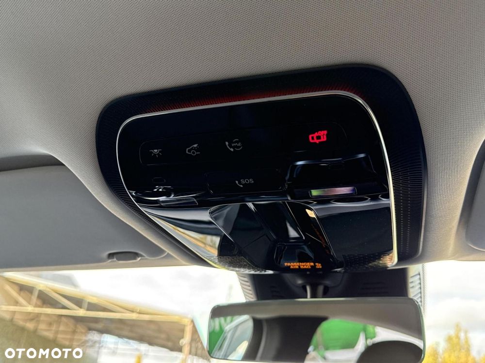 Mercedes-Benz GLC - 25