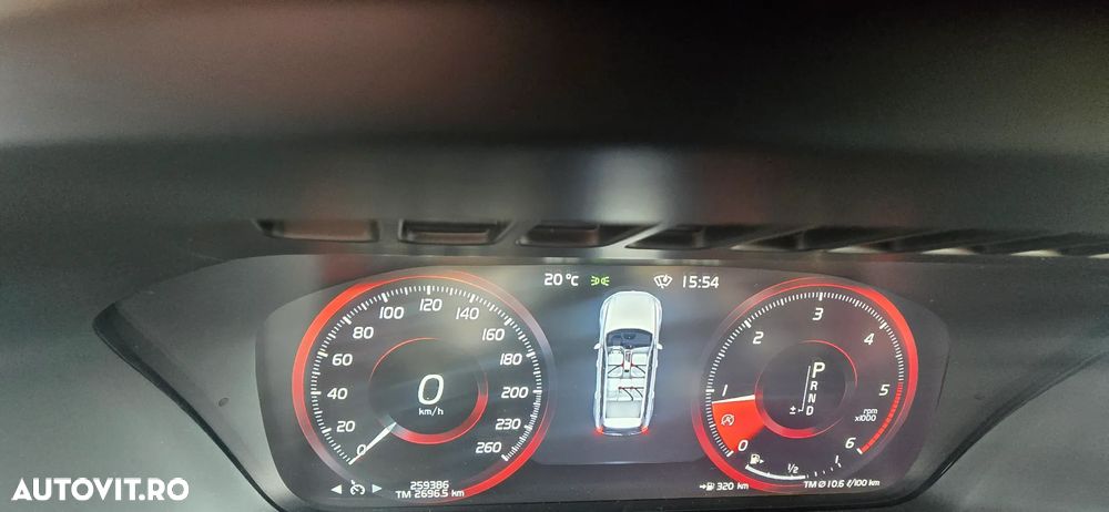Volvo XC 90 D5 AWD Geartronic Momentum - 6