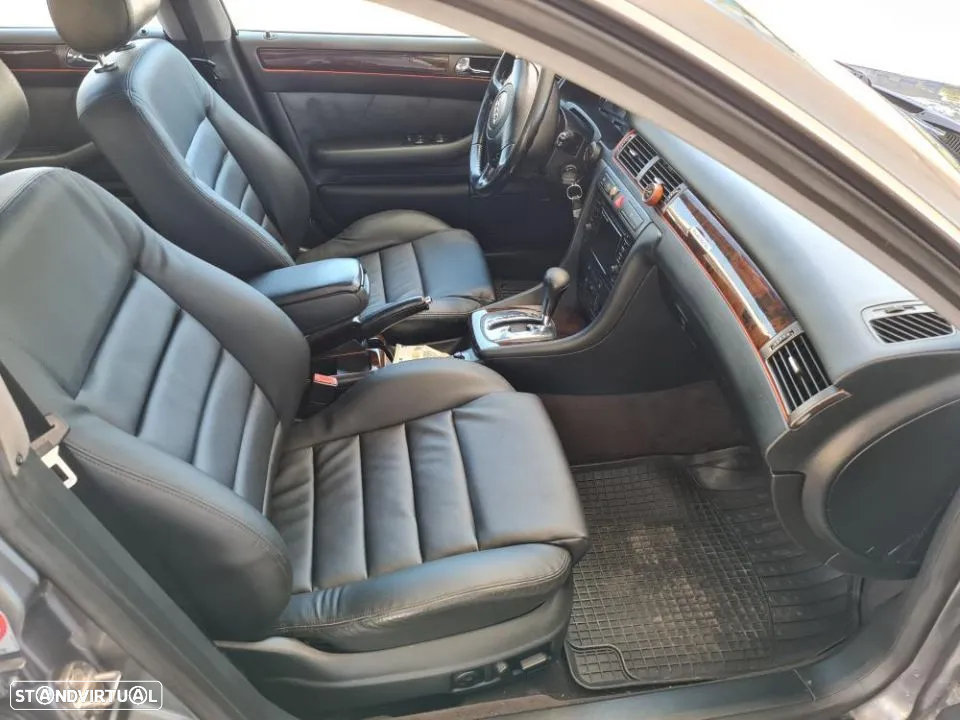 Audi A6 2.5 TDI V6 Tiptronic - 6