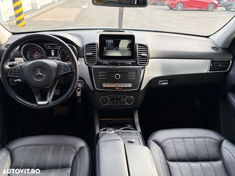 Mercedes-Benz GLE - 10