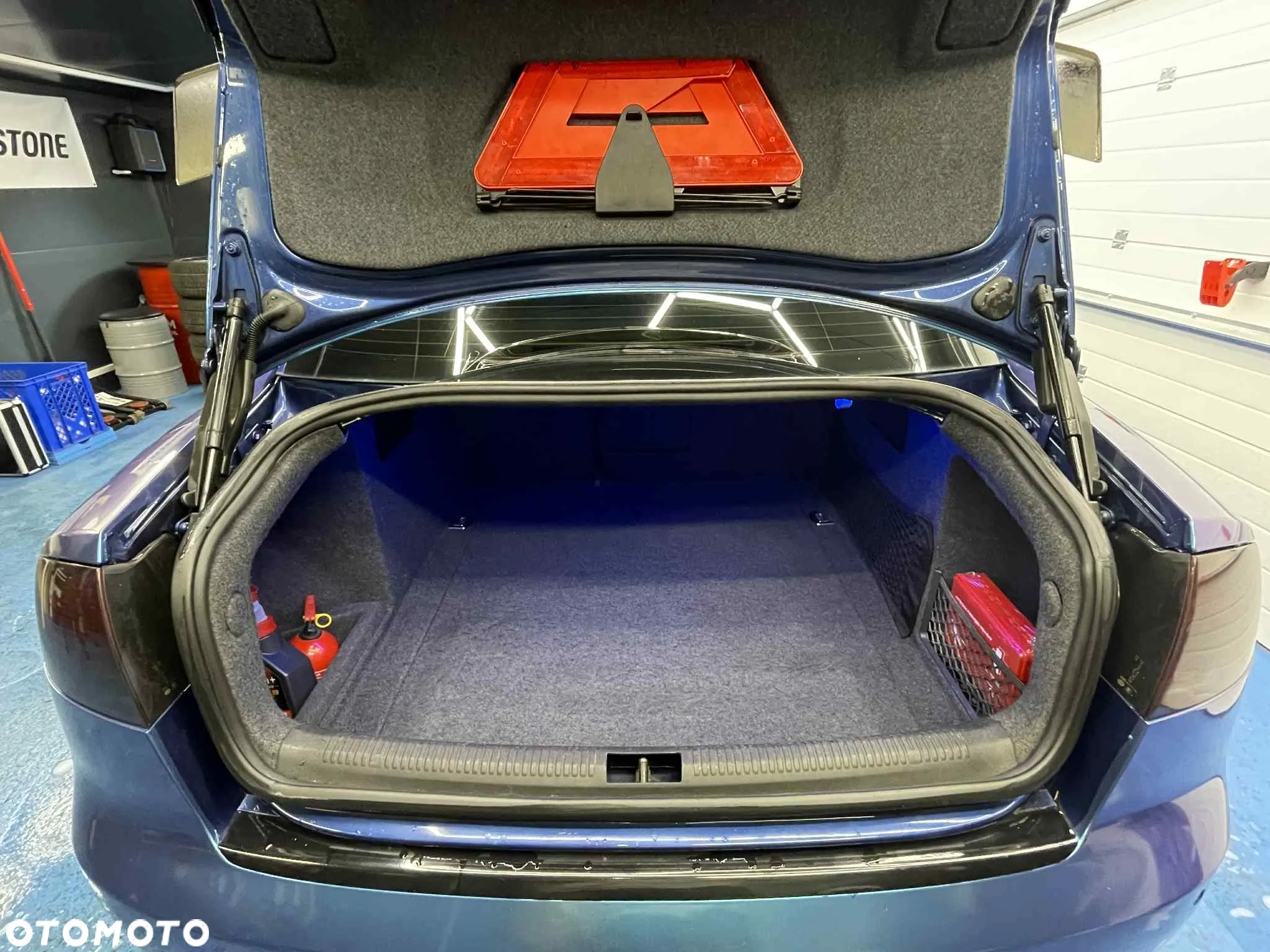 Audi A4 2.0T FSI Quattro - 29