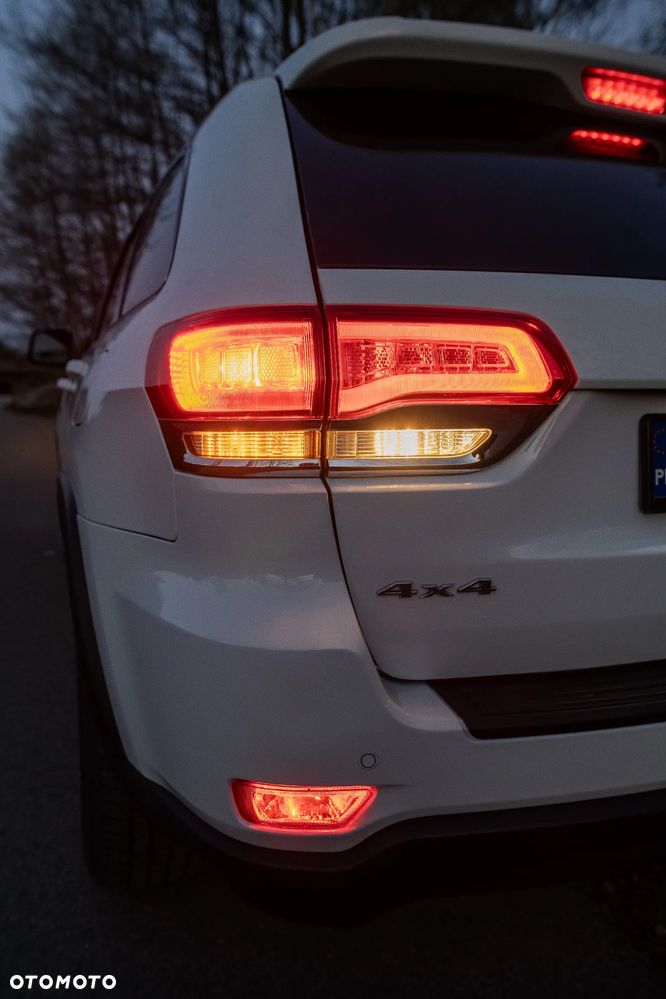 Jeep Grand Cherokee 3.6 V6 Laredo - 29