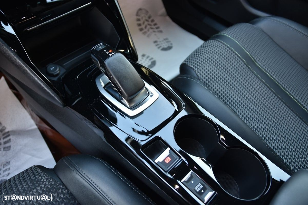 Peugeot e-2008 50 kWh GT Line - 16