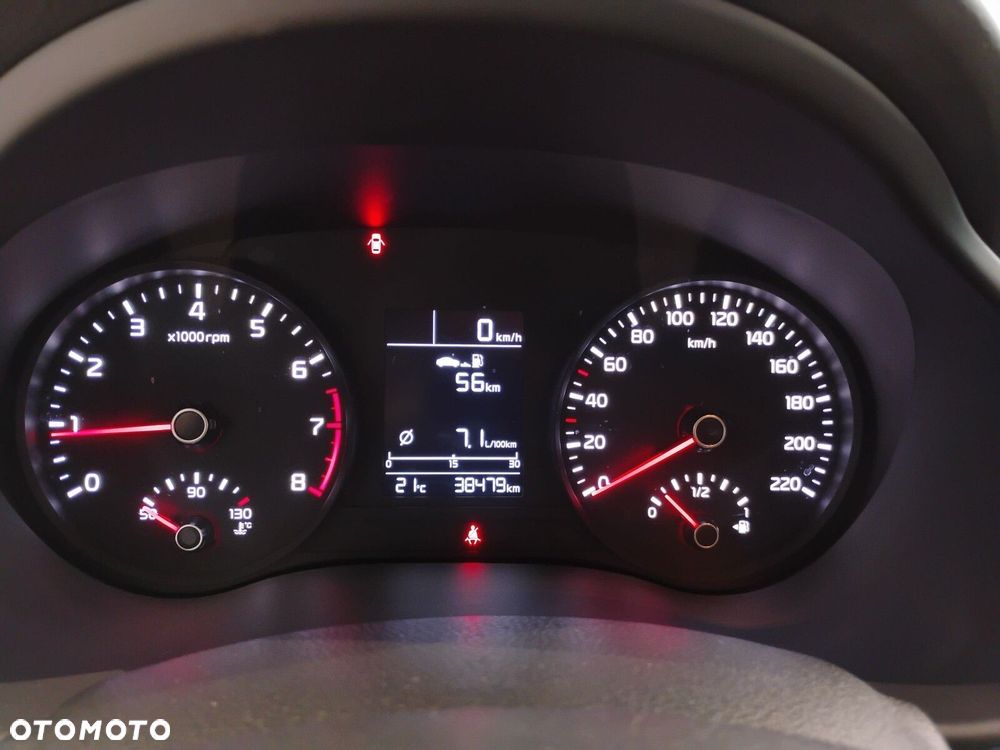 Kia Rio - 40
