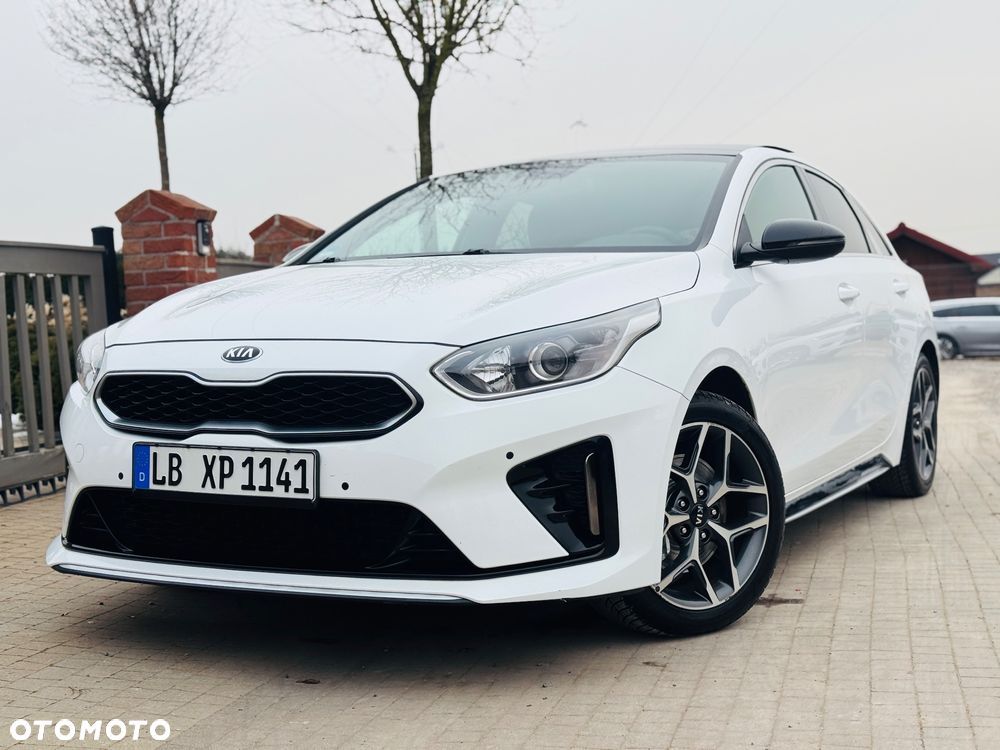 Kia ProCeed 1.5 T-GDI GT Line - 4