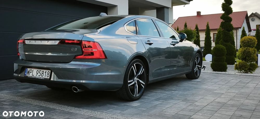 Volvo S90 D3 Momentum - 29