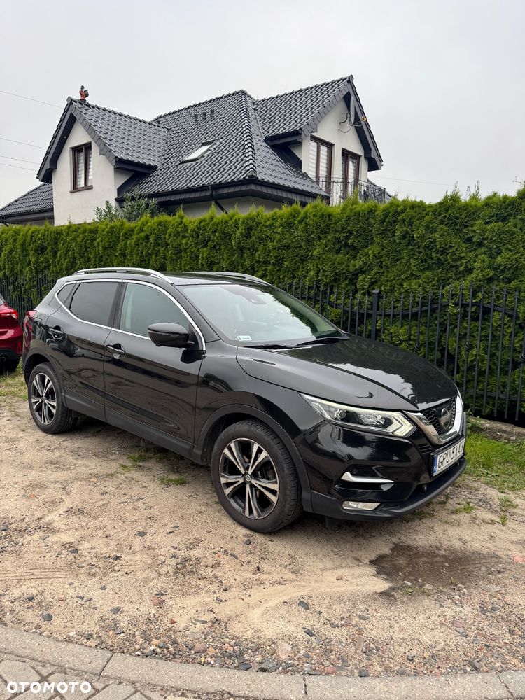 Nissan Qashqai 1.6 DCi N-Connecta Xtronic EU6 - 1