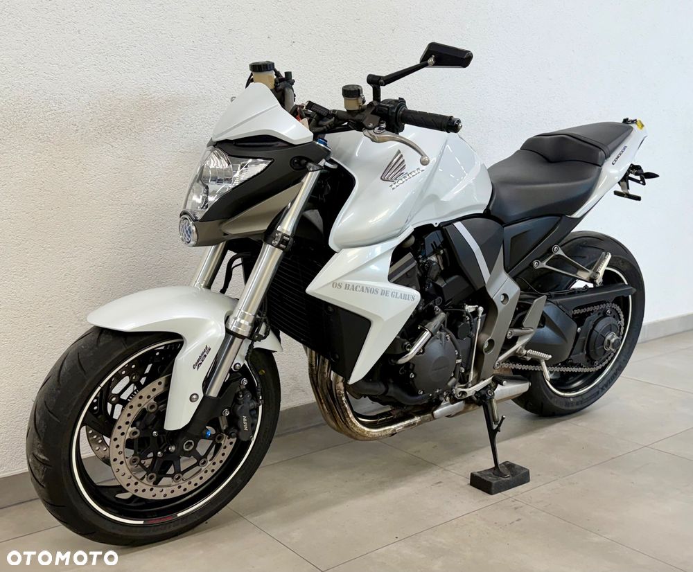 Honda CB - 2