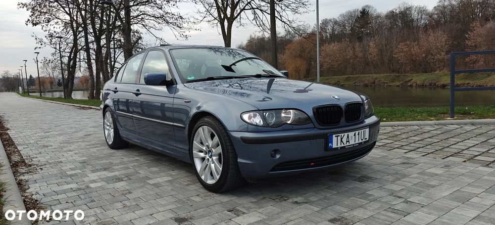 BMW Seria 3 320i - 1