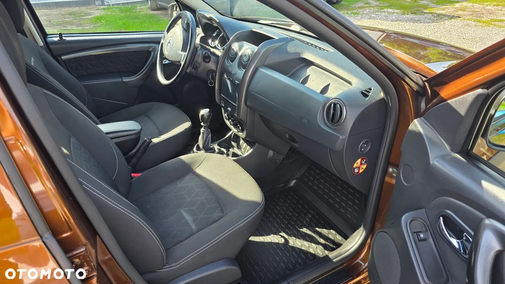 Dacia Duster 1.2 TCe Celebration - 20