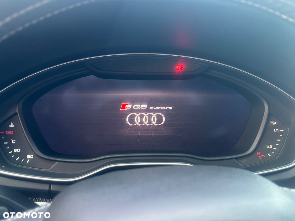 Audi SQ5 - 37