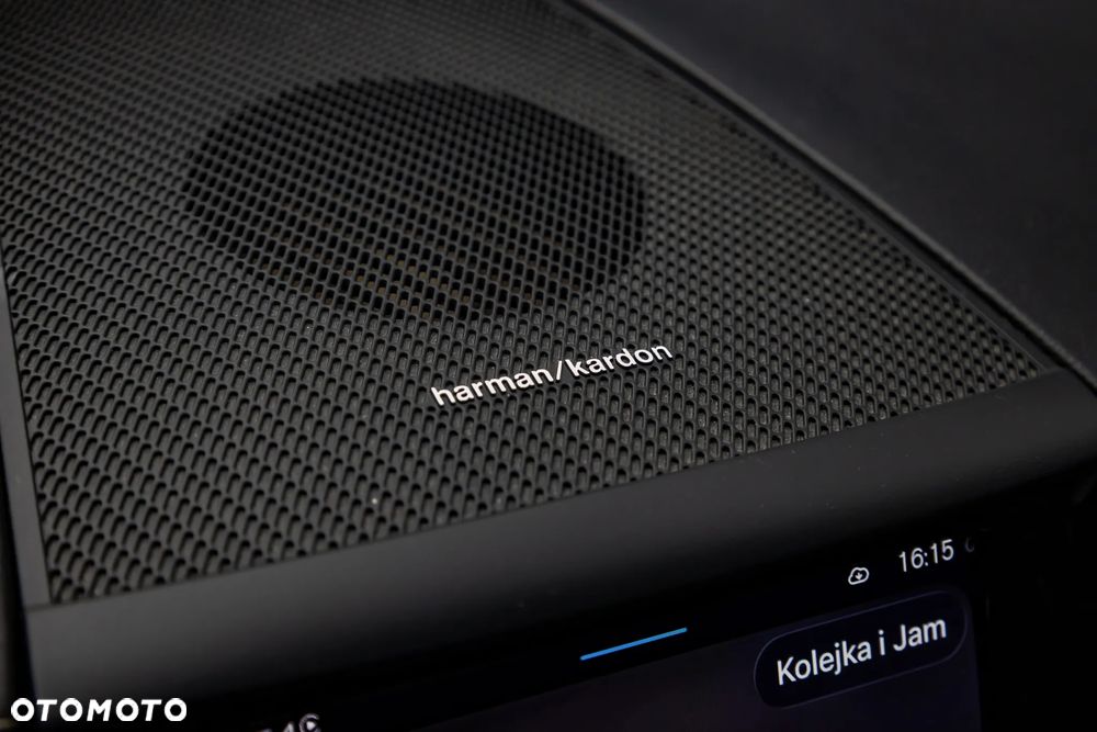 Volvo XC 60 T6 Plug-In Hybrid AWD Plus Bright - 23