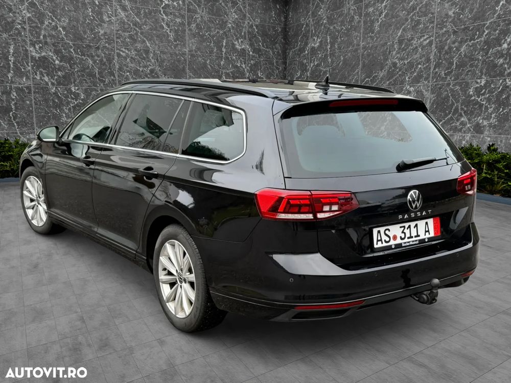 Volkswagen Passat Variant 2.0 TDI SCR DSG Elegance - 4