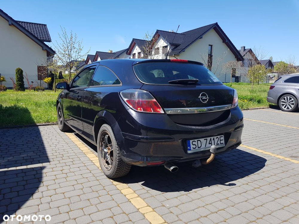 Opel Astra - 4