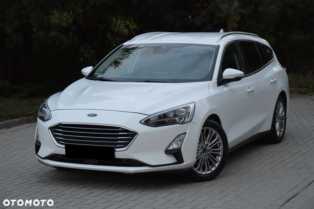 Ford Focus 1.5 EcoBoost STart-Stopp-System TITANIUM - 2