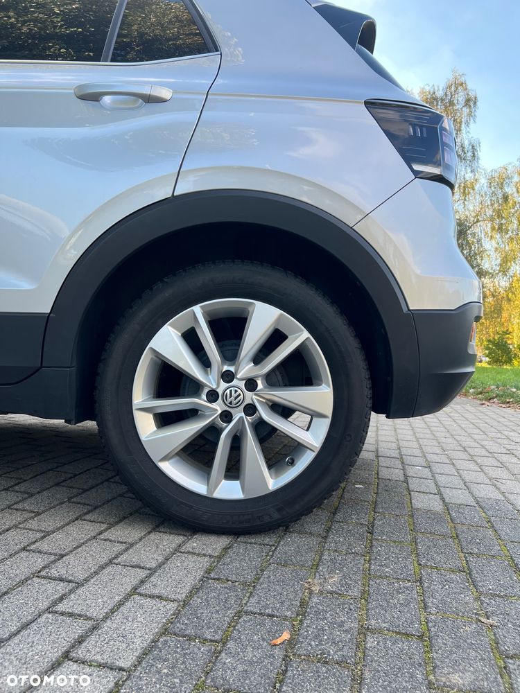 Volkswagen T-Cross - 16
