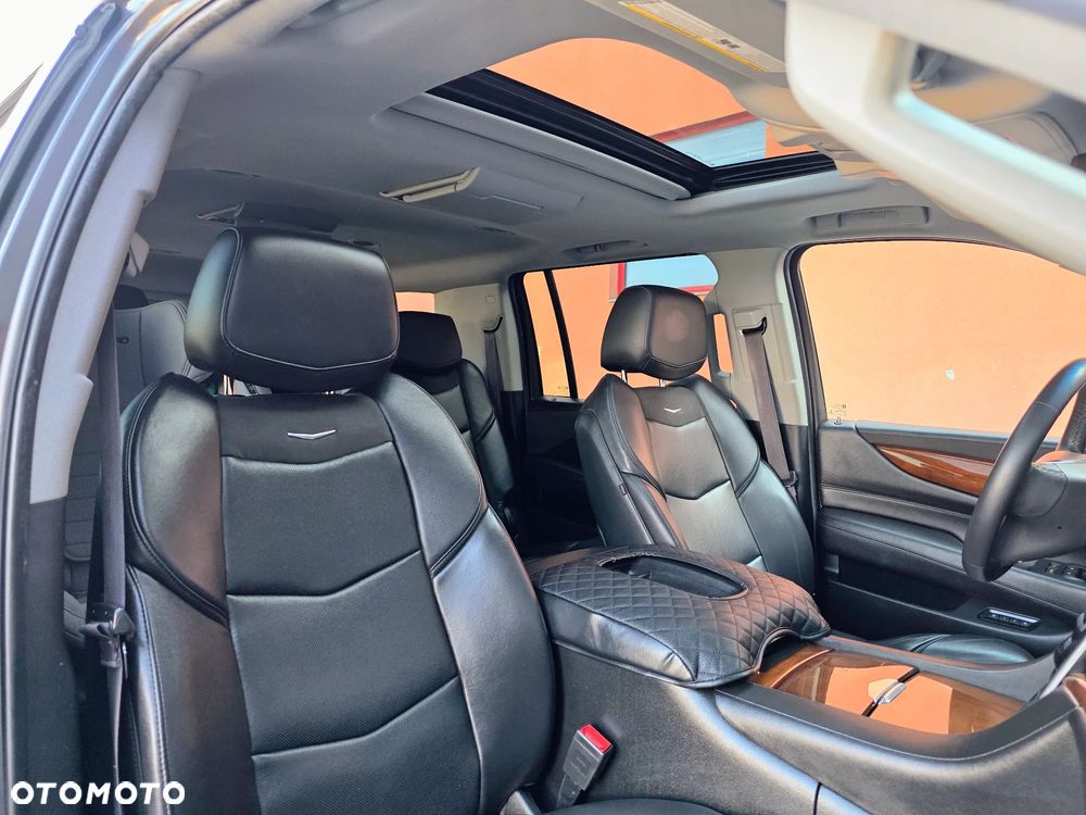 Cadillac Escalade ESV 6.2 V8 AWD AT Premium - 7