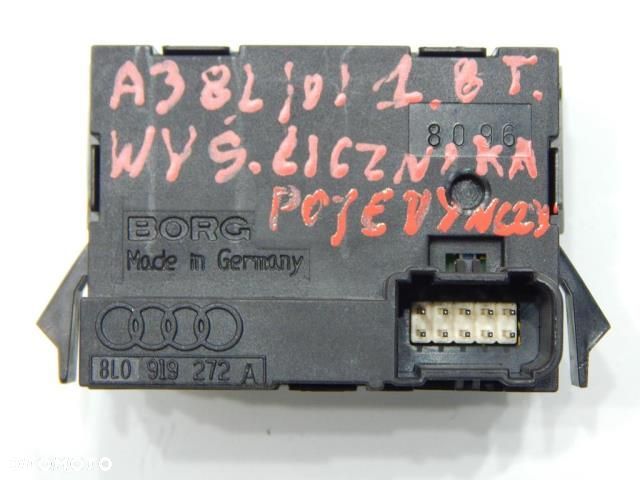 WYŚWIETLACZ LICZNIKA 8L0919272A AUDI A3 8L - 3