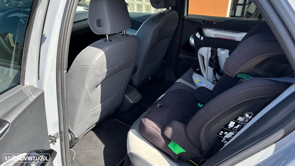 VW ID.3 Pro Performance Business - 14