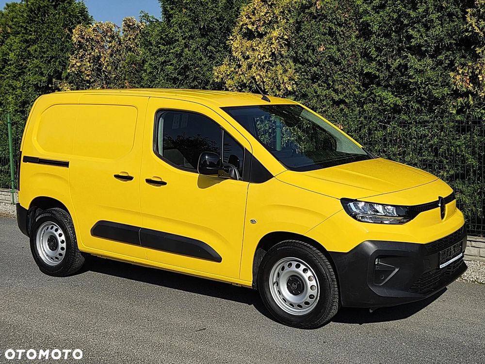 Citroën BERLINGO,
