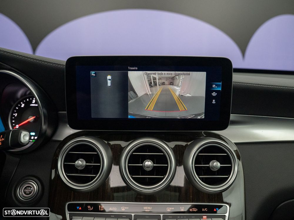 Mercedes-Benz GLC 300 de 4Matic - 33