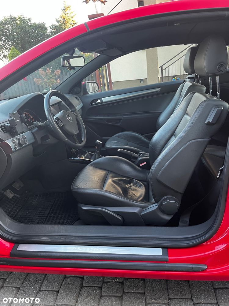 Opel Astra - 18