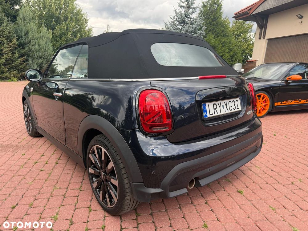 MINI Cooper Anniversary Edition - 9