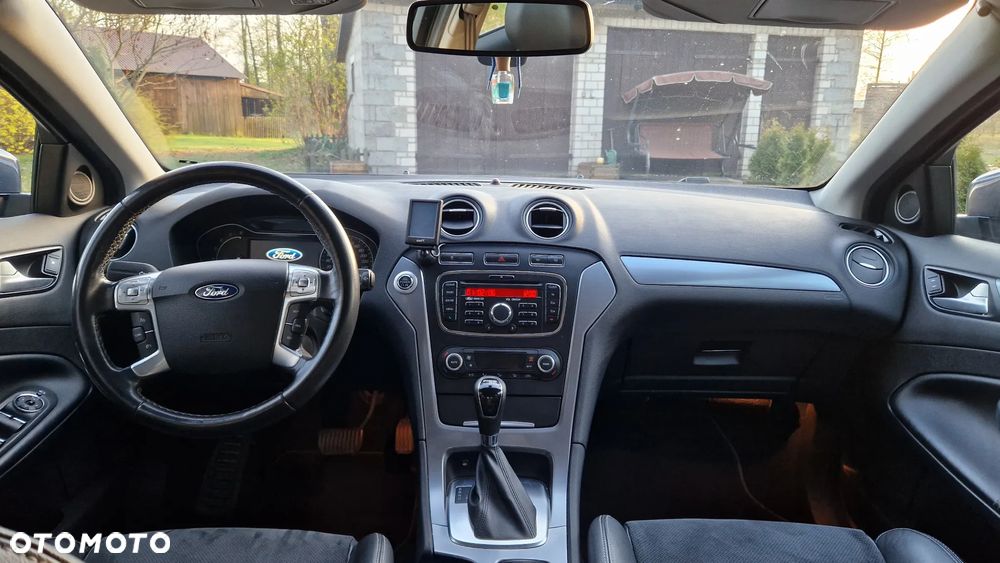 Ford Mondeo 2.0 EcoBoost Titanium - 20