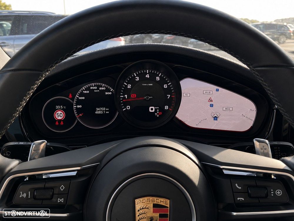 Porsche Panamera 4 - 12