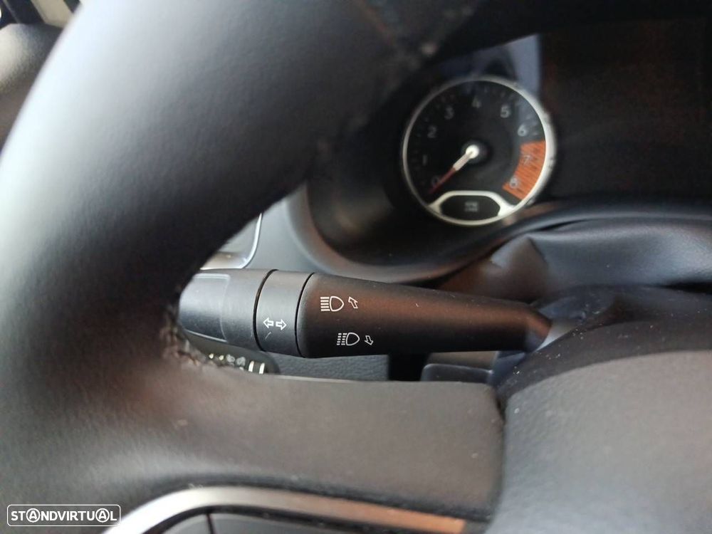 Jeep Renegade 1.0 T Limited - 15