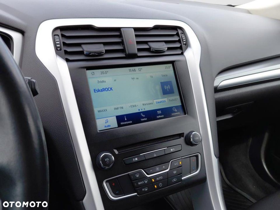 Ford Mondeo - 22