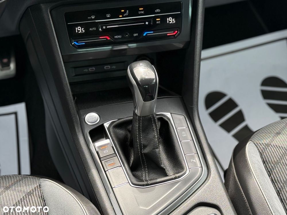 Volkswagen Tiguan 1.5 TSI OPF DSG R-Line - 20