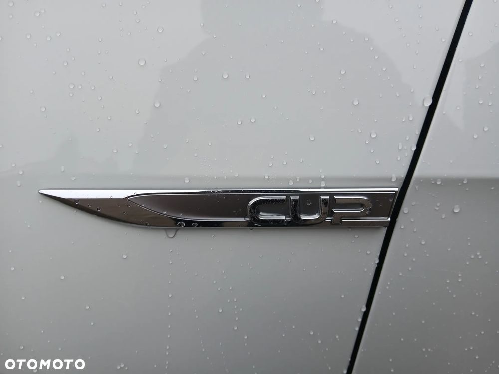 Volkswagen Golf 1.2 TSI BlueMotion Technology Cup - 19