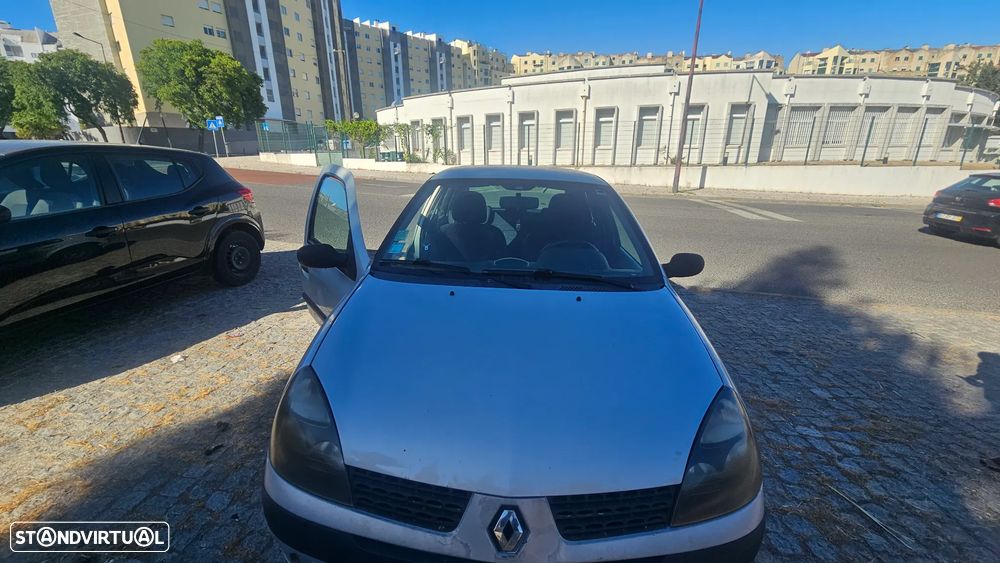 Renault Clio 1.5 dCi Expression - 4