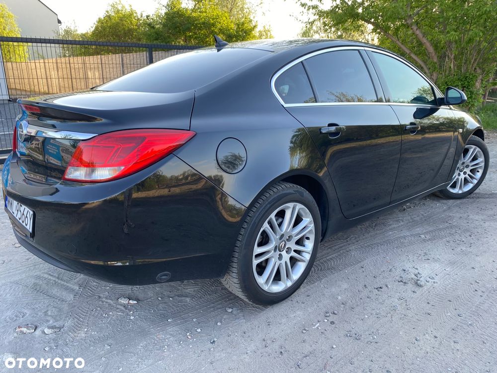 Opel Insignia 1.8 - 4