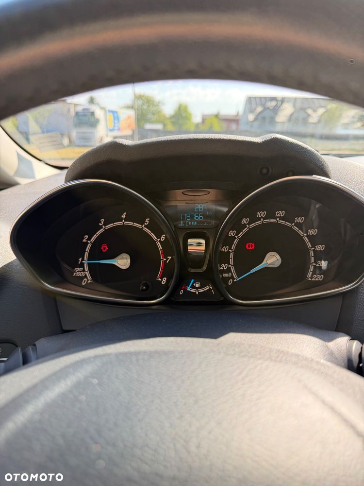 Ford Fiesta 1.0 SYNC Edition - 10