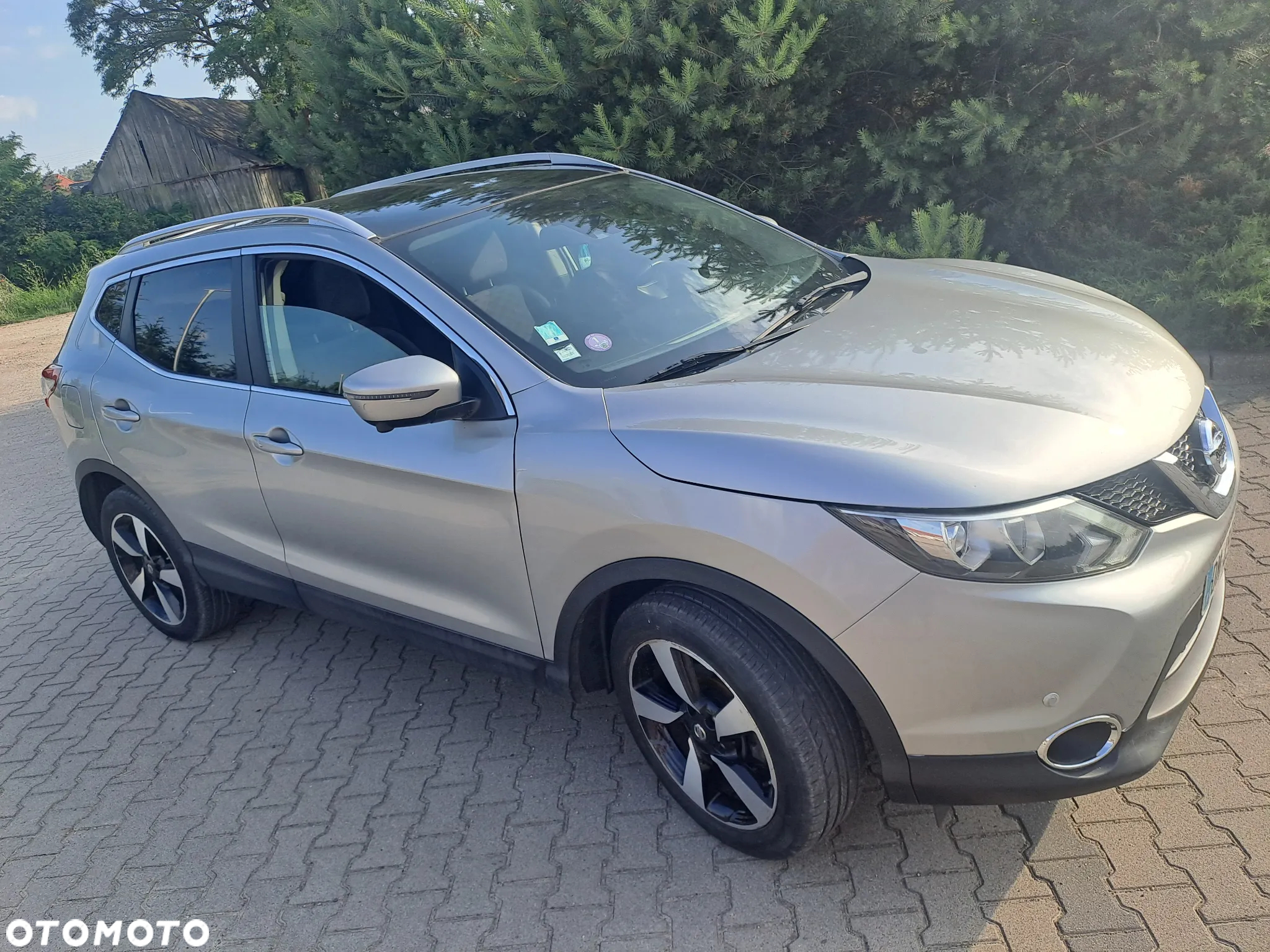 Nissan Qashqai 1.2 DIG-T N-Connecta - 4